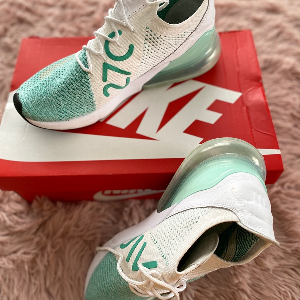 NIKE AIR MAX SHOSE